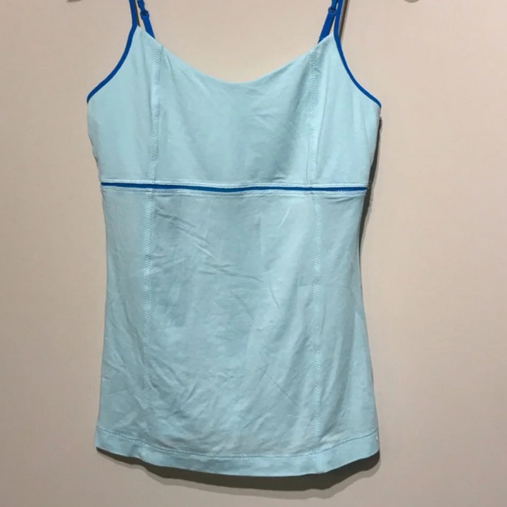 Tiffany Blue Lululemon size 6 Tank